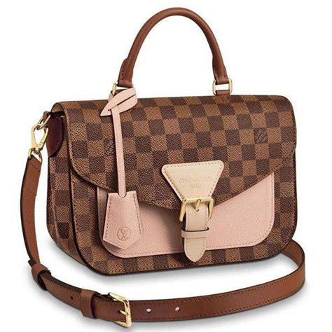 capinhas louis vuitton|Louis Vuitton capucines crossbody.